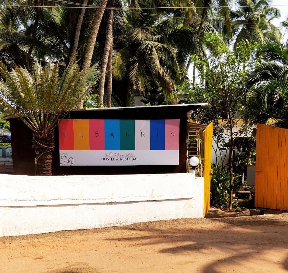 El Barrio Hostel Anjuna Exterior photo
